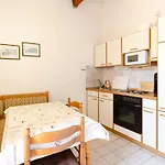 Pavillon Pour 6, Proche Plage, Avec Terrasse, Parking Et Animaux Acceptes - Fr-1-409-257 *